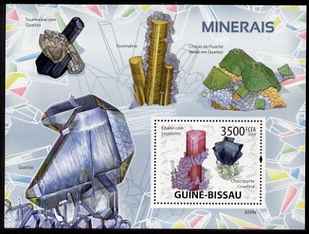 Guinea - Bissau 2009 Minerals perf s/sheet unmounted mint Michel BL 684, stamps on minerals