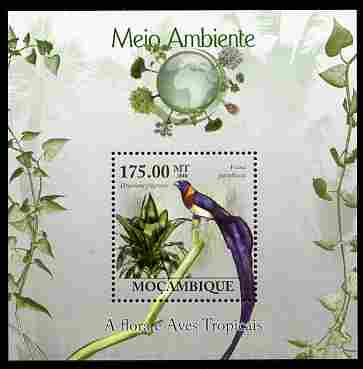 Mozambique 2010 The Environment - Flora & Tropical Birds perf m/sheet unmounted mint Michel BL 292, stamps on birds, stamps on flowers, stamps on environment