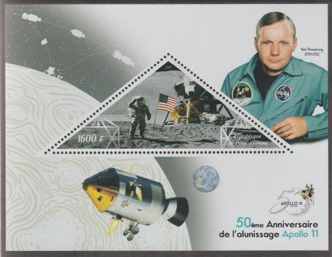 Ivory Coast 2019 50th Anniversary of Apollo 11 - Neil Armstrong perf deluxe sheet containing one triangular value unmounted mint, stamps on space, stamps on apollo, stamps on man on moon, stamps on armstrong