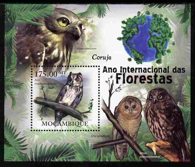 Mozambique 2011 International Year of the Forest - Owls perf s/sheet unmounted mint, stamps on birds, stamps on birds of prey, stamps on owls
