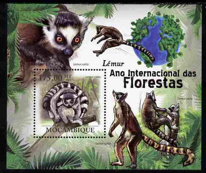 Mozambique 2011 International Year of the Forest - Lemurs perf s/sheet unmounted mint, stamps on animals, stamps on apes, stamps on lemurs