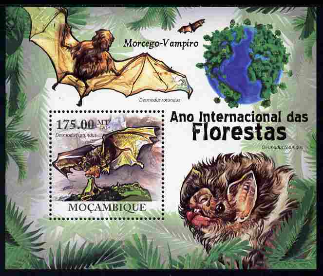 Mozambique 2011 International Year of the Forest - Vampire Bats perf m/sheet unmounted mint, Michel BL422, stamps on trees, stamps on animals, stamps on mammals, stamps on bats