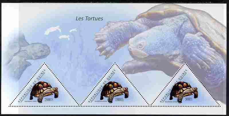 Guinea - Conakry 2011 Turtles perf sheetlet containing 3 triangular shaped values unmounted mint, stamps on triangulars, stamps on shaped, stamps on turtles