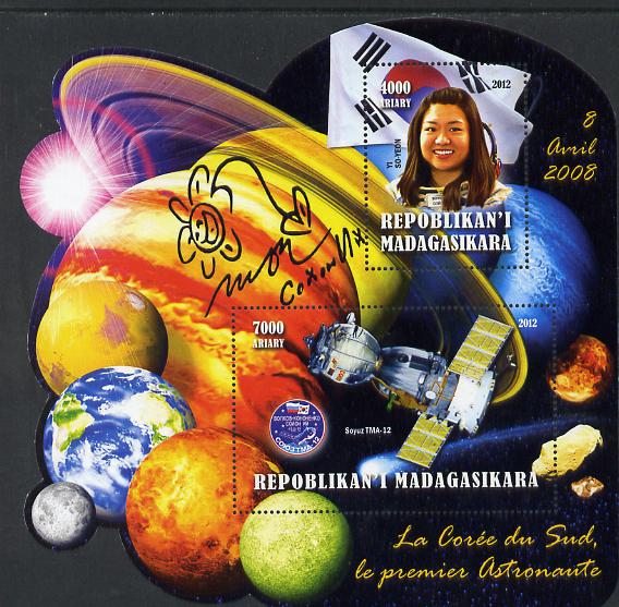 Madagascar 2012 First Astronauts in Space - Yi So-Yeon (Korea) perf sheetlet containing 2 values unmounted mint, stamps on personalities, stamps on space, stamps on astronauts, stamps on flags, stamps on minerals, stamps on planets, stamps on satellites, stamps on women