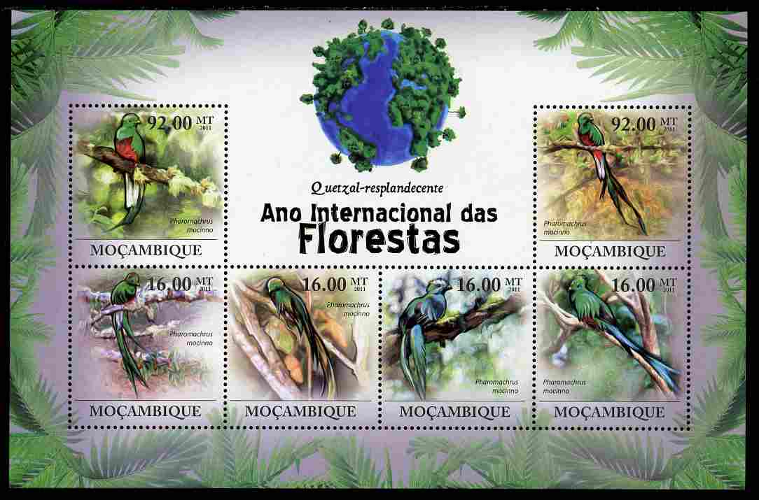 Mozambique 2011 International Year of the Forest - Resplendent Quetzal Birds perf sheetlet containing 6 values unmounted mint, stamps on , stamps on  stamps on birds, stamps on  stamps on 