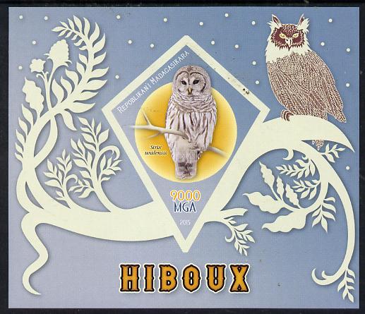 Madagascar 2015 Owls imperf deluxe sheet containing one diamond shaped value unmounted mint, stamps on , stamps on  stamps on shaped, stamps on  stamps on diamond, stamps on  stamps on birds.birds of prey, stamps on  stamps on owls