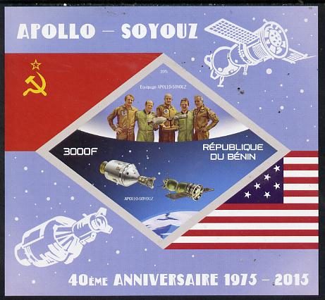 Benin 2015 Apollo & Soyuz imperf deluxe sheet containing one diamond shaped value unmounted mint, stamps on , stamps on  stamps on space, stamps on  stamps on apollo, stamps on  stamps on soyuz, stamps on  stamps on shaped, stamps on  stamps on diamond