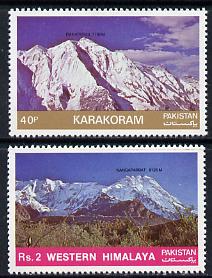 Pakistan 1985 Mountain Peaks #2 set of 2 unmounted mint, SG 674-75*, stamps on , stamps on  stamps on mountains