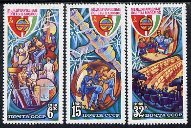 Russia 1980 Soviet-Hungarian Space Flight set of 3 unmounted mint, SG 5005-07, Mi 4964-66*, stamps on , stamps on  stamps on space, stamps on  stamps on flags, stamps on  stamps on computers