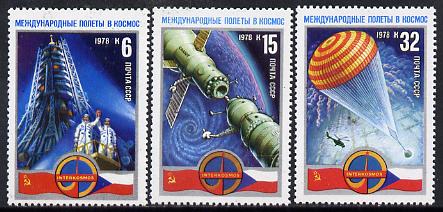 Russia 1978 Soviet-Czech Space Flight set of 3 unmounted mint, SG 4746-48, Mi 4704-06*, stamps on space, stamps on parachutes, stamps on helicopters