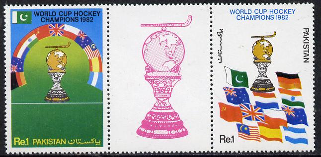 Pakistan 1982 World Cup Hockey Championships set of 2 in se-tenant strip of 3 with label unmounted mint, SG 576-77*, stamps on sport, stamps on field hockey, stamps on flags