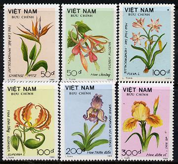 Vietnam 1989 Flowers set of 6, SG 1331-36, stamps on flowers, stamps on iris