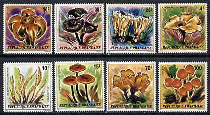 Rwanda 1980 Mushrooms perf set of 8 unmounted mint, SG 988-95*, stamps on , stamps on  stamps on fungi