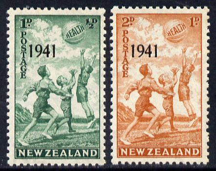 New Zealand 1941 Health - Children Playing with Beach Ball optd 1941 set of 2 unmounted mint SG 632-3, stamps on children, stamps on  kg6 , stamps on health