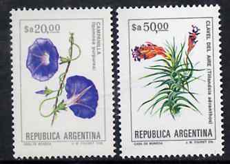 Argentine Republic 1983 Flowers set of 2 (20p & 50p) unmounted mint, Mi 1704-05*, stamps on flowers 