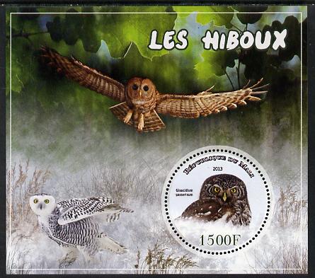 Mali 2013 Owls perf sheetlet containing one circular value unmounted mint, stamps on , stamps on  stamps on circular, stamps on  stamps on shaped, stamps on  stamps on owls, stamps on  stamps on birds, stamps on  stamps on birds of prey