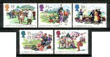 Great Britain 1994 The Four Seasons - Summertime set of 5 unmounted mint SG 1834-38, stamps on , stamps on  stamps on horses   tennis    yachts    cricket     sailing