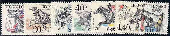 Czechoslovakia 1978 Steeplechase set of 6 unmounted mint, SG 2430-35, Mi 2469-74*, stamps on , stamps on  stamps on horse racing    horses      sport