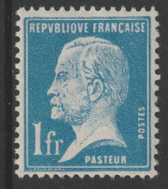 France 1924 Louis Pasteur 1f blue unmounted mint, SG 400b, stamps on , stamps on  stamps on personalities, stamps on  stamps on science, stamps on  stamps on medical, stamps on  stamps on wine, stamps on  stamps on alcohol