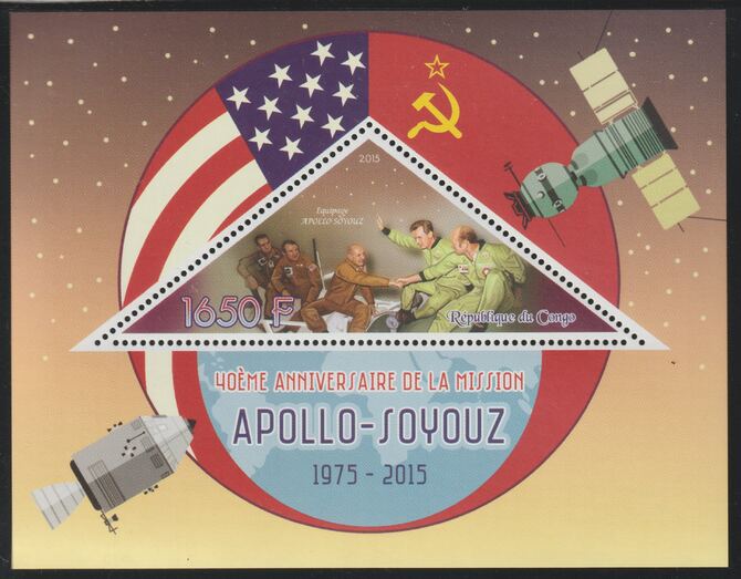 Congo 2015 Apollo-Soyuz 40th Anniversary perf deluxe sheet containing one triangular value unmounted mint, stamps on , stamps on  stamps on triangular, stamps on  stamps on shaped, stamps on  stamps on space, stamps on  stamps on apollo, stamps on  stamps on soyuz