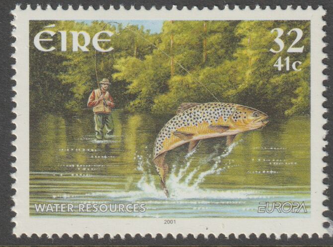 Ireland 2001 Europa - Water Resources Fishing 32p unmounted mint, SG 1421, stamps on , stamps on  stamps on europa, stamps on  stamps on fishing, stamps on  stamps on trout