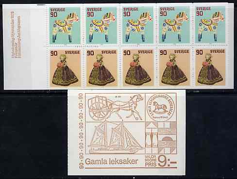 Sweden 1978 Christmas 9k booklet (Old Toys) complete and pristine, SG SB331, stamps on christmas    toys    