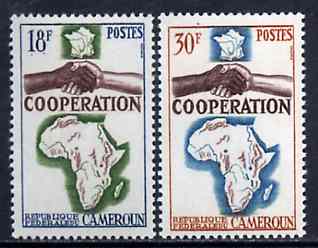 Cameroun 1964 French, African & Malagasy Co-operation unmounted mint set of 2, SG 373-74, stamps on , stamps on  stamps on maps