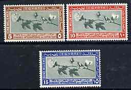 Egypt 1927 International Cotton Congress unmounted mint set of 3, SG 145-147, stamps on cotton    textiles