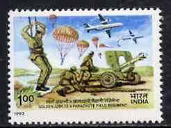 India 1993 50th Anniversary of 9th Parachute Field Artillery Regiment unmounted mint, SG 1533*, stamps on militaria        parachutes