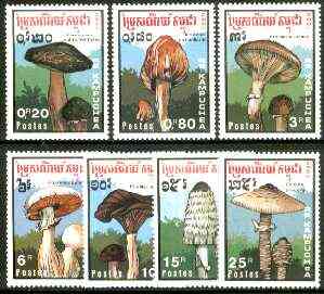 Kampuchea 1989 Fungi complete set of 7 unmounted mint, SG 993-99*, stamps on fungi
