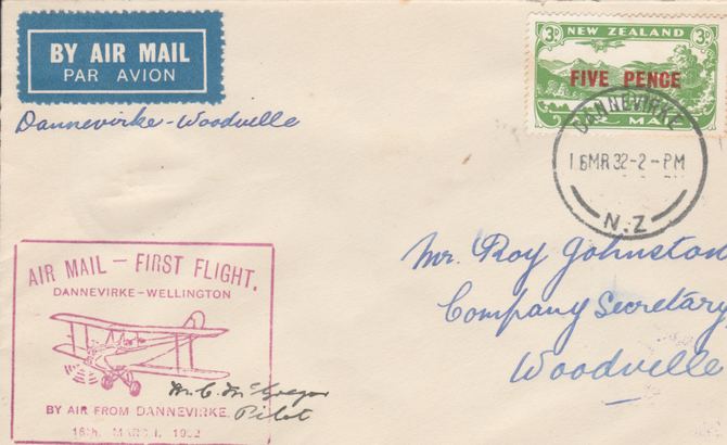 New Zealand 1932 Survey Airmail  flight cover Dannewirke to Wellington with special cachet in mauve-pink. Signed by Pilot Sqd Ldr McGregor with triangular authenticating ..., stamps on 