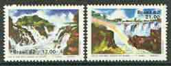 Brazil 1982 Guairas Seven Falls set of 2 unmounted mint, SG 1952-53*, stamps on waterfalls, stamps on rainbows