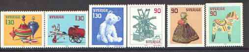 Sweden 1978 Christmas (Old Toys) set of 6 unmounted mint, SG 982-87, stamps on , stamps on  stamps on christmas, stamps on toys, stamps on dolls, stamps on teddy bears, stamps on horses