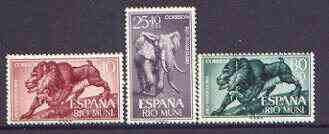 Rio Muni 1961 Child Welfare Fund (Apes & Elephant) set of 3 unmounted mint, SG 18-20*, stamps on , stamps on  stamps on animals, stamps on apes, stamps on elephants, stamps on bananas