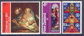 New Zealand 1971 Christmas set of 3 unmounted mint SG 964-66, stamps on , stamps on  stamps on christmas, stamps on maratta, stamps on stained glass