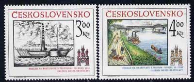 Czechoslovakia 1982 Historic Bratislavia (6th issue) set of 2 unmounted mint, SG 2642-43, stamps on , stamps on  stamps on rivers, stamps on bridges, stamps on ships, stamps on steamers, stamps on tourism