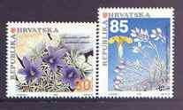 Croatia 1992 Flowers set of 2 unmounted mint, SG 191-92, stamps on , stamps on  stamps on flowers