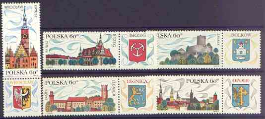 Poland 1970 Tourism (2nd issue) perf set of 5 plus labels unmounted mint, SG 1981-85, stamps on , stamps on  stamps on tourism, stamps on  stamps on castles, stamps on  stamps on heraldry, stamps on  stamps on arms, stamps on  stamps on keys, stamps on  stamps on anchors