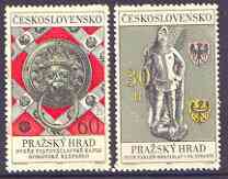 Czechoslovakia 1969 Prague Castle (4th series) set of 2 unmounted mint, SG 1740-41, stamps on , stamps on  stamps on arts, stamps on castles, stamps on  stamps on mosaics