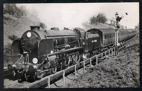 Postcard by Ian Allan - SR Hasting to London express hauled by Schools Class 4-4-0 No.901 Winchester, black & white, unused and in good condition, stamps on railways