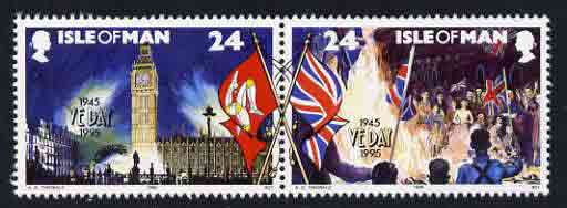 Isle of Man 1995 24p se-tenant pair from 50th Anniversary of VE Day unmounted mint, SG 645-46 , stamps on , stamps on  stamps on , stamps on  stamps on  ww2 , stamps on  stamps on parliament, stamps on  stamps on heritage, stamps on  stamps on flags