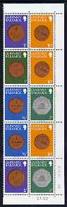 Guernsey 1982 Coins in 50p booklet format (2 x 1/2p, 1 x 1p, 2 x 2p, 2 x 7p, 3 x 10p) unmounted mint, SG 177b, stamps on , stamps on  stamps on coins, stamps on  stamps on birds