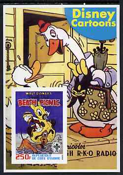 Ivory Coast 2003 Disney Cartoons #08 - Donald Ducks Beach Picnic imperf souvenir sheet with Scout Logo, unmounted mint, stamps on films, stamps on movies, stamps on disney, stamps on scouts, stamps on 