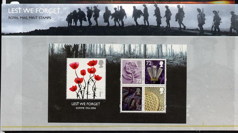 Great Britain 2006 Lest We Forget m/sheet in official presentation pack unmounted mint SG MS 2685, stamps on , stamps on  stamps on flowers, stamps on  stamps on poppies, stamps on  stamps on  ww2 , stamps on  stamps on  ww1 , stamps on  stamps on 