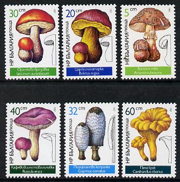 Bulgaria 1987 Edible Fungi perf set of 6 unmounted mint, SG 3408-13 (Mi 3546-51)*, stamps on , stamps on  stamps on food  fungi