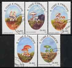 St Thomas & Prince Islands 1993 Fungi perf set of 5 very fine cto used, stamps on fungi