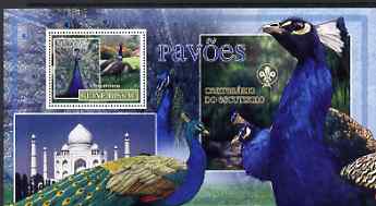 Guinea - Bissau 2007 Birds - Peacocks large perf s/sheet containing 1 value (Scout logo in background) unmounted mint, stamps on birds, stamps on scouts, stamps on peacocks