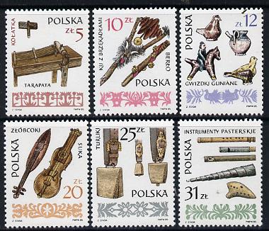 Poland 1985 Musical Instruments (2nd series) set of 6 unmounted mint SG 2994-99, stamps on , stamps on  stamps on music, stamps on  stamps on musical instruments