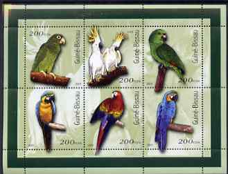 Guinea - Bissau 2001 Parrots perf sheetlet containing 6 values (200 FCFA) unmounted mint Mi 1422-27, stamps on , stamps on  stamps on birds, stamps on  stamps on parrots