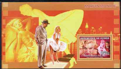 Guinea - Conakry 2006 Marilyn Monroe perf s/sheet #5 containing 1 value (Seven Year Itch) unmounted mint Yv 359, stamps on personalities, stamps on movies, stamps on films, stamps on music, stamps on marilyn, stamps on marilyn monroe, stamps on kennedy